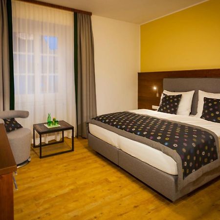 Hotel Gasthof Zum Forsthaus Fischbach Zewnętrze zdjęcie
